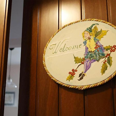 Casa Vacanze L'Acquerello Lari 外观 照片
