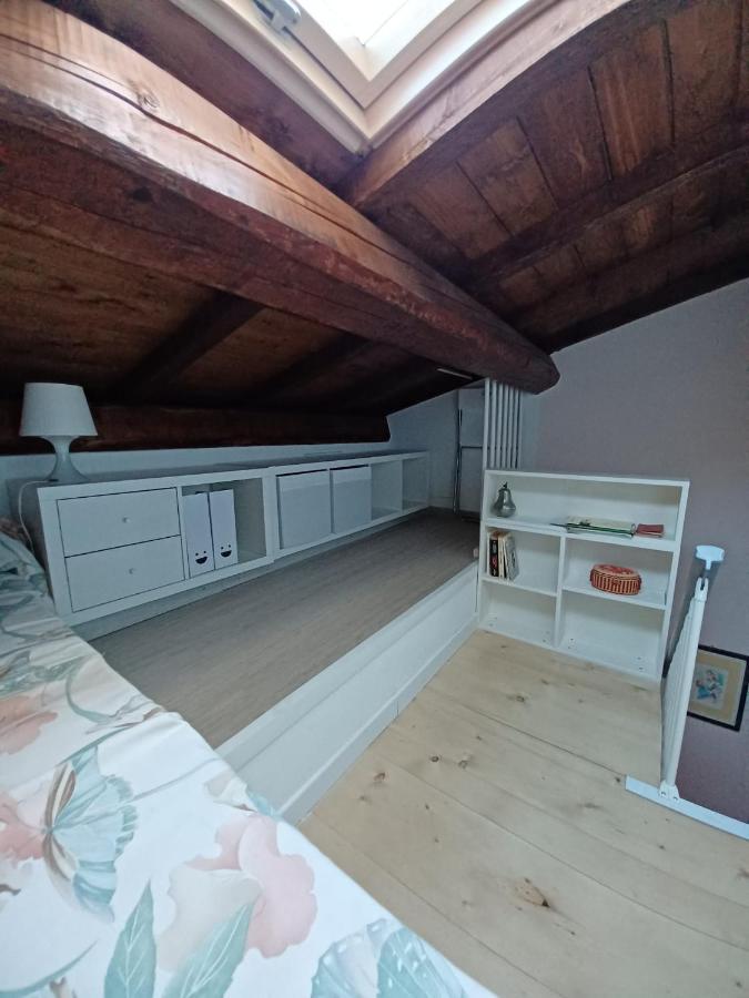 Casa Vacanze L'Acquerello Lari 外观 照片