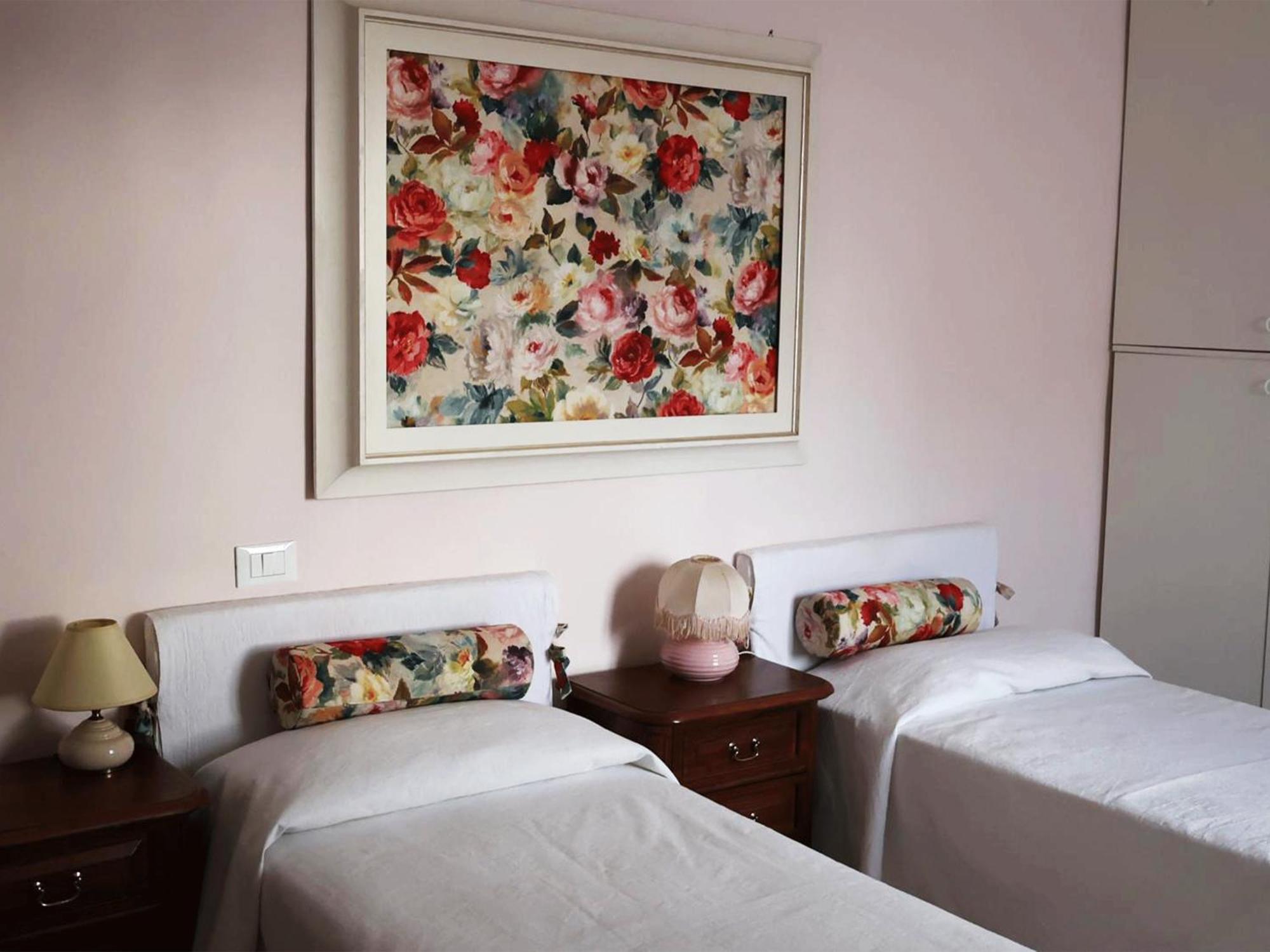 Casa Vacanze L'Acquerello Lari 外观 照片